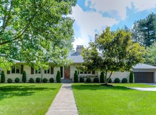 640 Chinoe Rd, Lexington, KY 40502