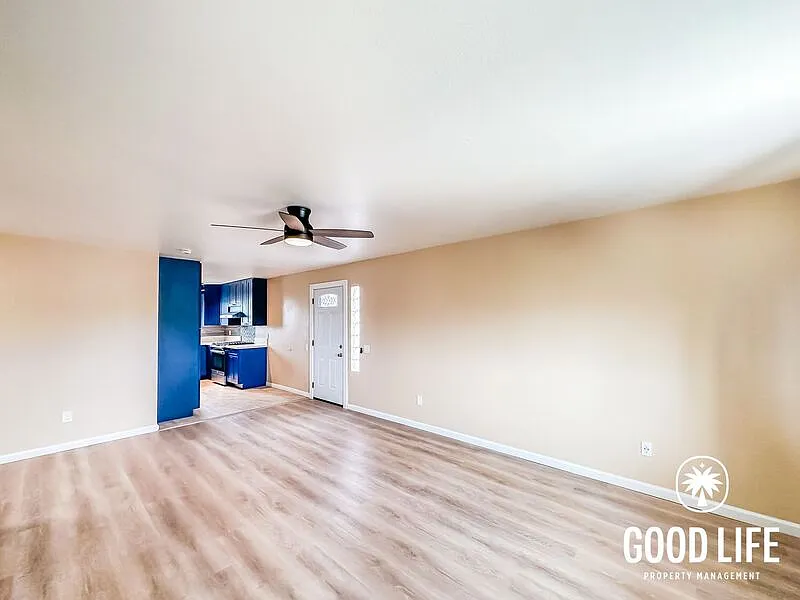 3 bed, 2.0 bath, 1083 sqft, $3,400 — Photo 4