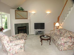 9 Ruch Ln, York, ME 03909