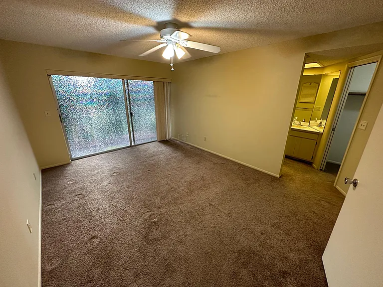 1939 Arvis Cir W — Photo 24