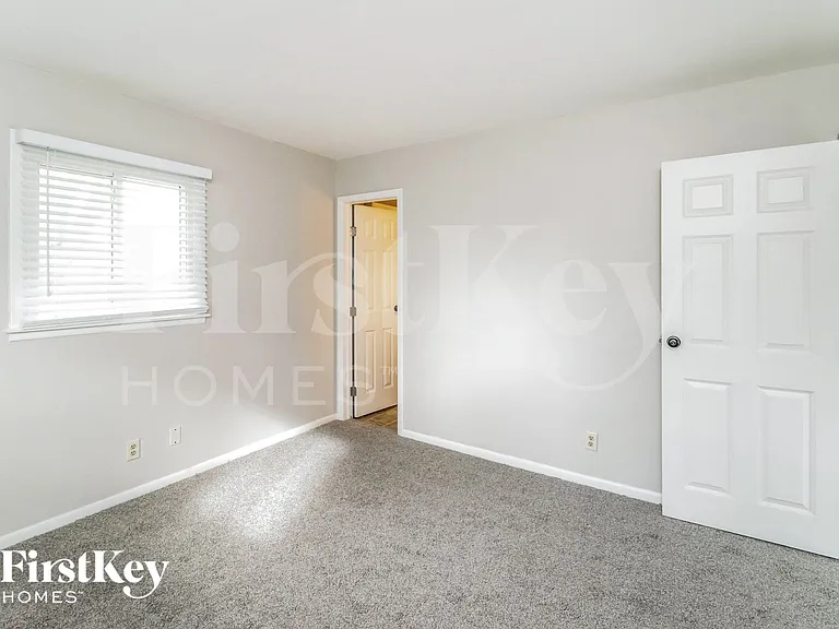 515 Brelsford Ave — Photo 9