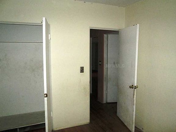 4th image of 1407 S Lincoln Ave