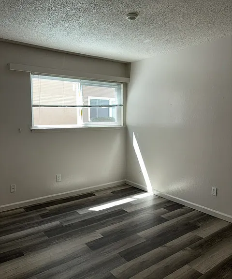 2856 Apple Valley Ln #2 — Photo 14