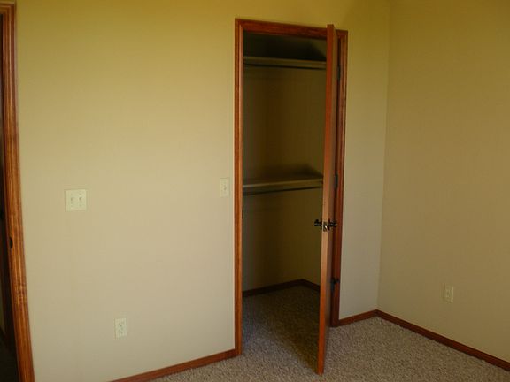 5th image of 13444 Cross Vine Ct