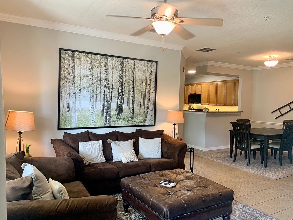 1st image of 1142 SW 9th Rd APT 304