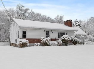 7 Lindsay Rd, Billerica, MA 01821