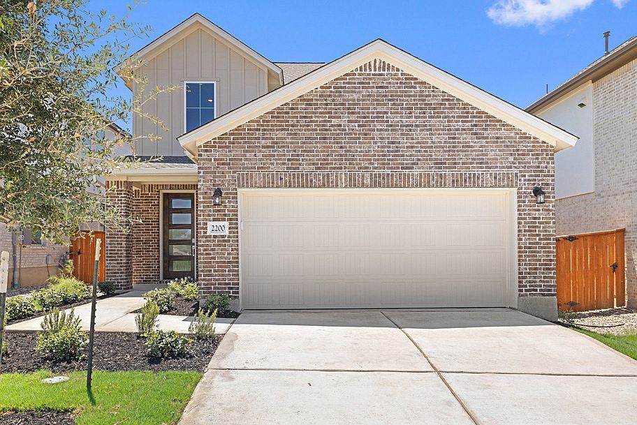 Exterior Style W