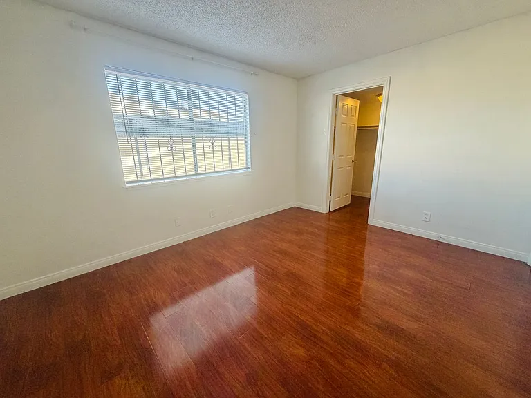 4264 Tara Ave #1 — Photo 7