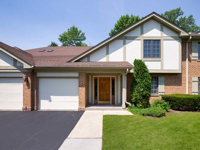 960 Ivy Ln APT C, Deerfield, IL, 60015