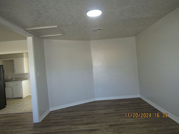 3rd image of 4902 NW Ozmun Ave