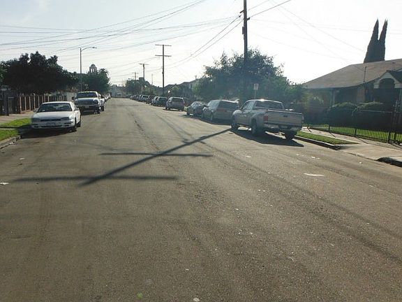 4th image of 5840 Brentwood St
