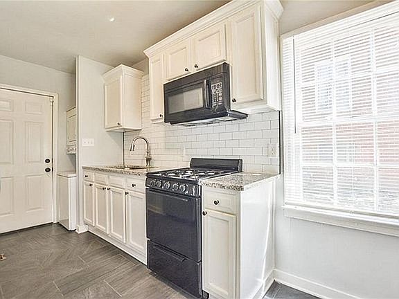 Kitchen with space for breakfast nook