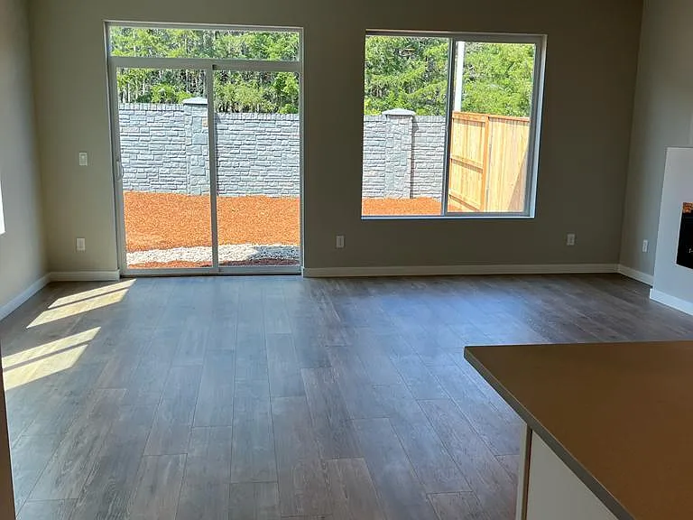 5139 NW Torchcrest Pl — Photo 4