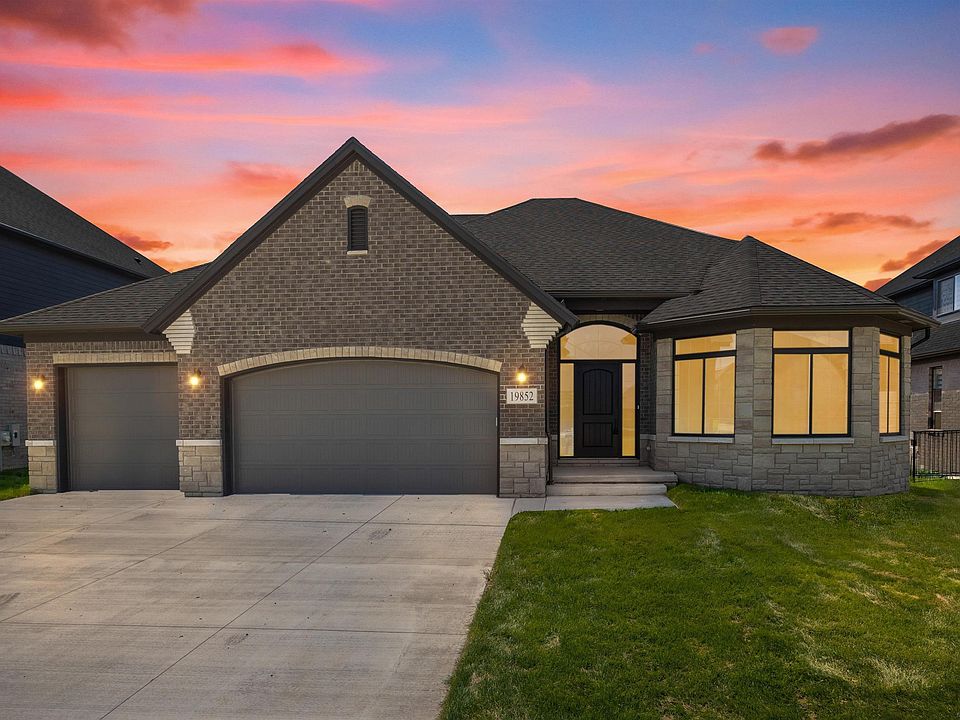 1st image of 49033 Wingfield Dr