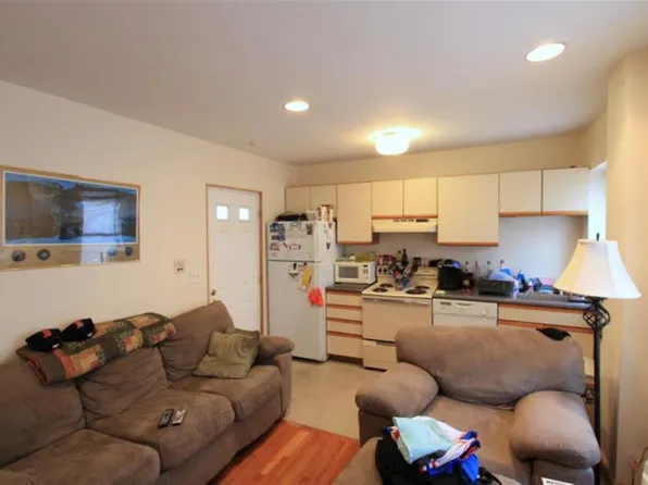 43 Ivaloo St, Somerville, MA