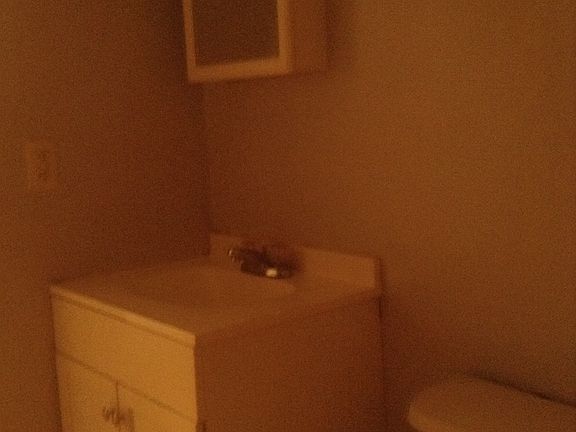 2nd image of 521 N Hawthorne St #523