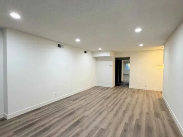 144 S Doheny Dr, Los Angeles, CA