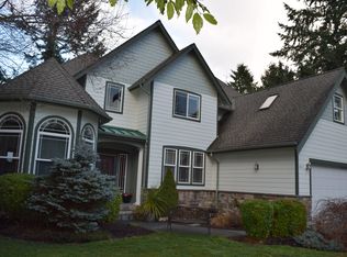 18111 Driftwood Dr E, Lake Tapps, WA 98391