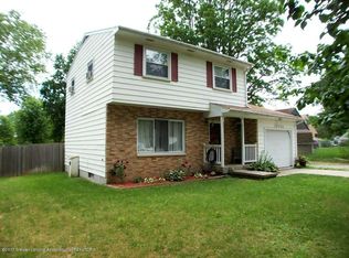 2114 Meadowlawn Dr, Holt, MI 48842
