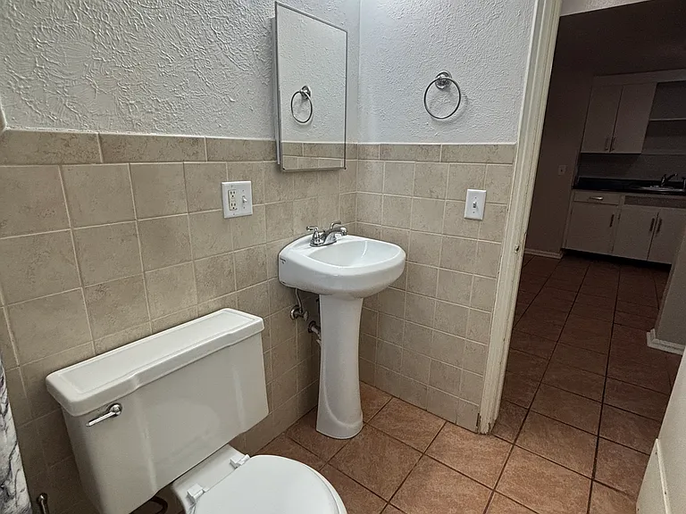 2685 Whiteway Rd #2 — Photo 7