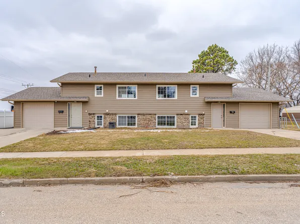 2531/2533 E Avenue A, Bismarck, ND 58501