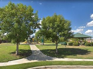 5225 Sugarcane Ln, Fort Worth, TX 76179