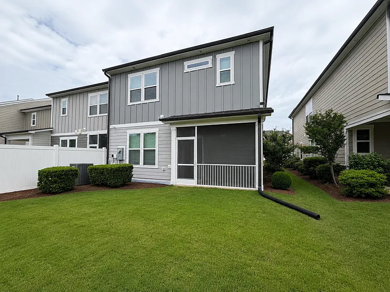309 Kephart Way — Photo 20