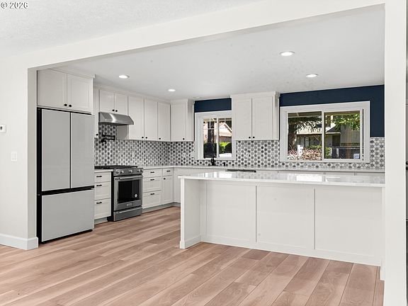 2nd image of 2536 Debok Rd