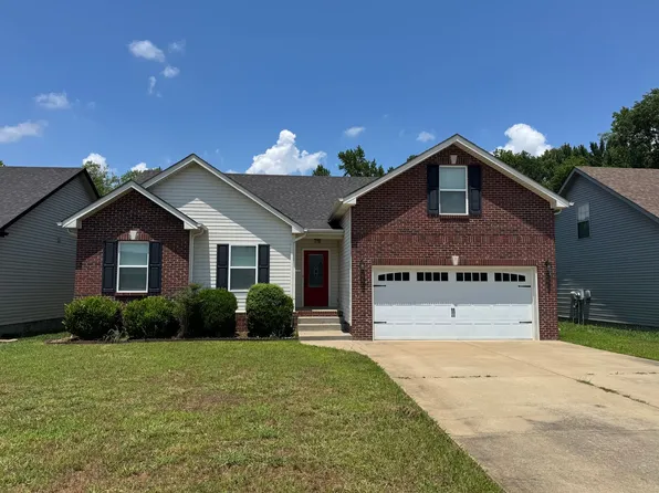 829 Shelton Cir, Clarksville, TN 37042