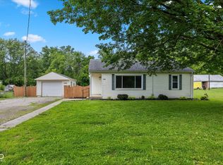 1382 S Morgantown Rd, Greenwood, IN 46143