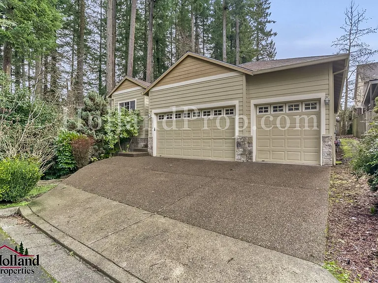 12712 SW Rocky Mountain Ct — Photo 1
