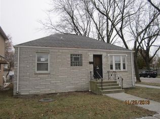 3301 N Orange Ave, Chicago, IL