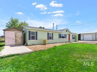 6980 Whitley Dr, Fruitland, ID 83619