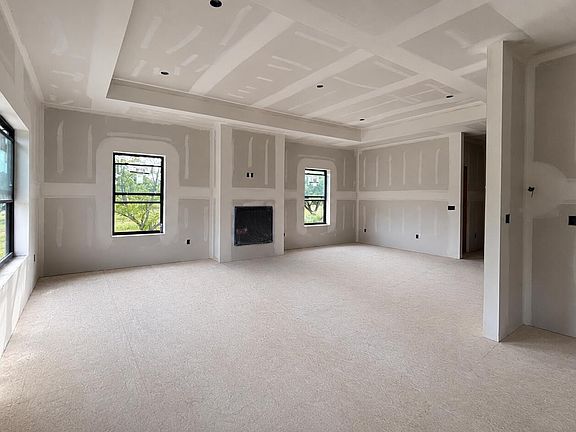 3rd image of 45 Wilderness Pines Lane
