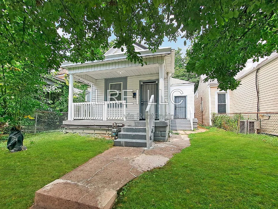1821 Date St