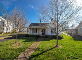 439 N College St, Harrodsburg, KY 40330