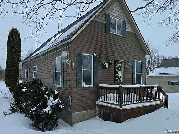 5th image of 5852 3rd Ave N