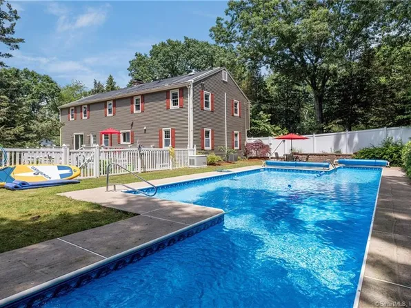 8 Forest Hills Drive, Madison, CT 06443