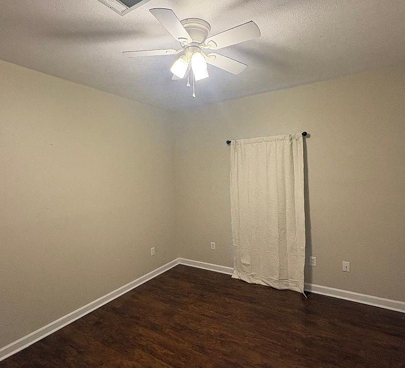 2nd image of 197 Mallard Dr #1