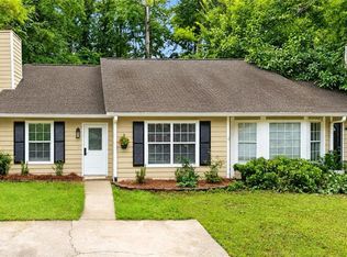 333 Farm Place Ct NE, Woodstock, GA 30188
