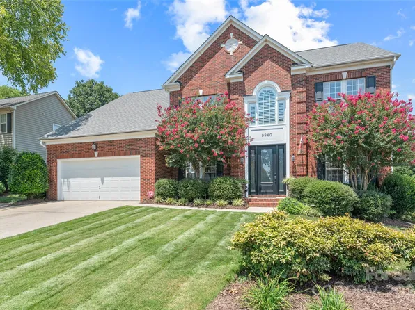 9940 Mitchell Glen Dr, Charlotte, NC 28277