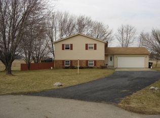 3456 Sandalwood Ave, Springfield, OH 45502