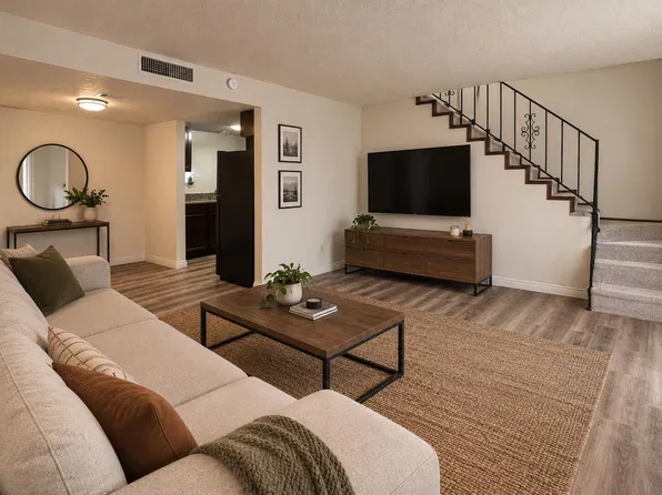 8333 Comanche Rd NE APT 4B, Albuquerque, NM 87110