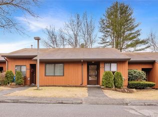 408 Asbury Rdg, Shelton, CT 06484