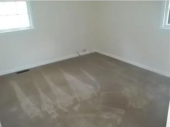 2nd image of 2741 Shelby St