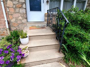 5402 Hermit Ter, Philadelphia, PA 19128