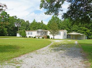 1051 Pond View Rd, Manning, SC 29102