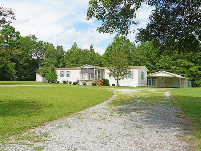1051 Pond View Rd, Manning, SC, 29102