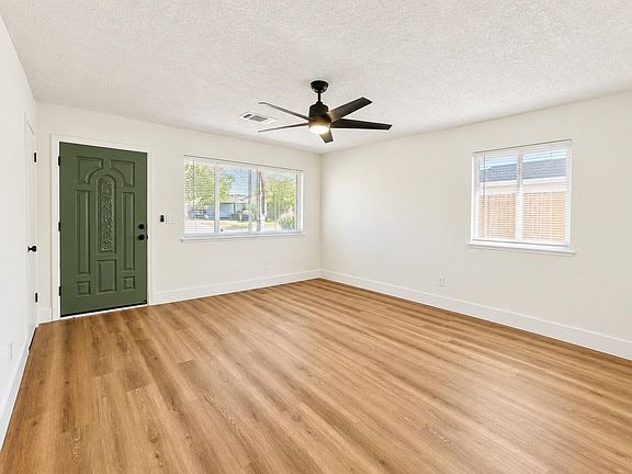 3rd image of 587 Sunset Street