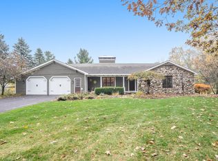 2362 Buttrick Ave SE, Ada, MI 49301